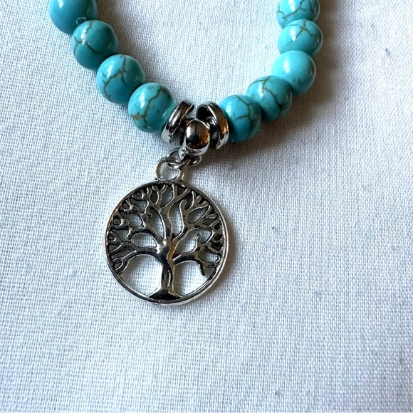 Fashion Jewelry Turquoise Stretch Bracelet Silver Tree Of Life Charm NWOT - Picture 2 of 4
